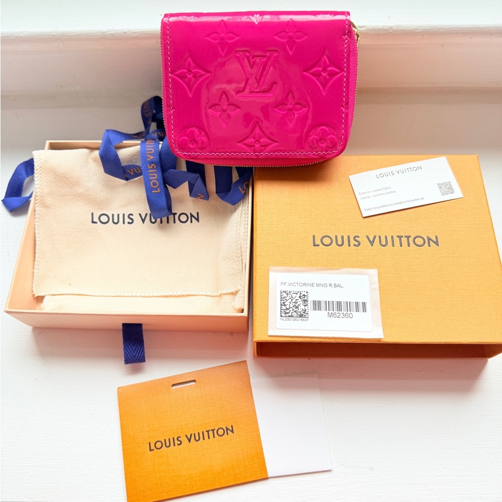 Louis Vuitton Zippy Coin Purse Vernis